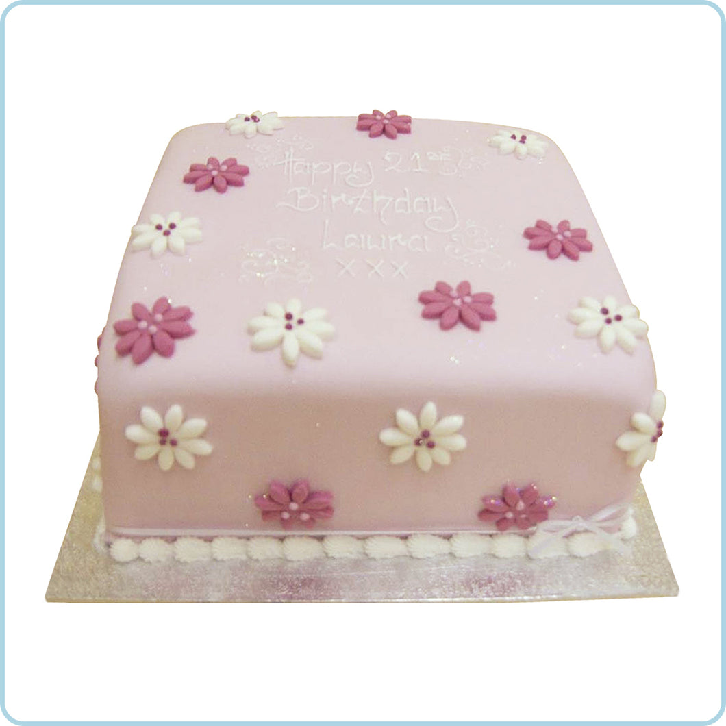 Multicolor Printed Cake Box, 110 Gsm, Packaging Size: 15 X 11 Cm