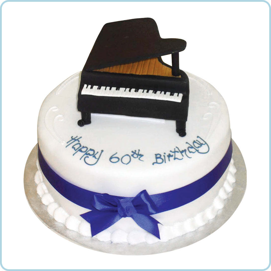 Round piano cake | Cake designs birthday, New cake, Piano cakes
