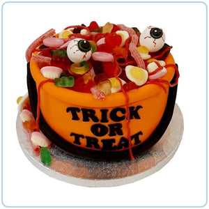 Trick or treat Halloween bucket cake